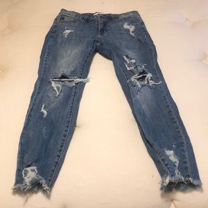 KanCan Jeans size 11/29 distressed
